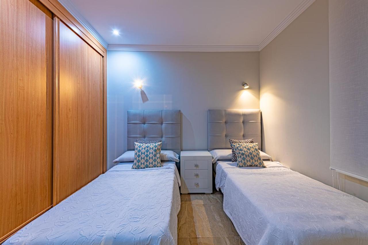 Marina Luxury Apartment Estepona Buitenkant foto