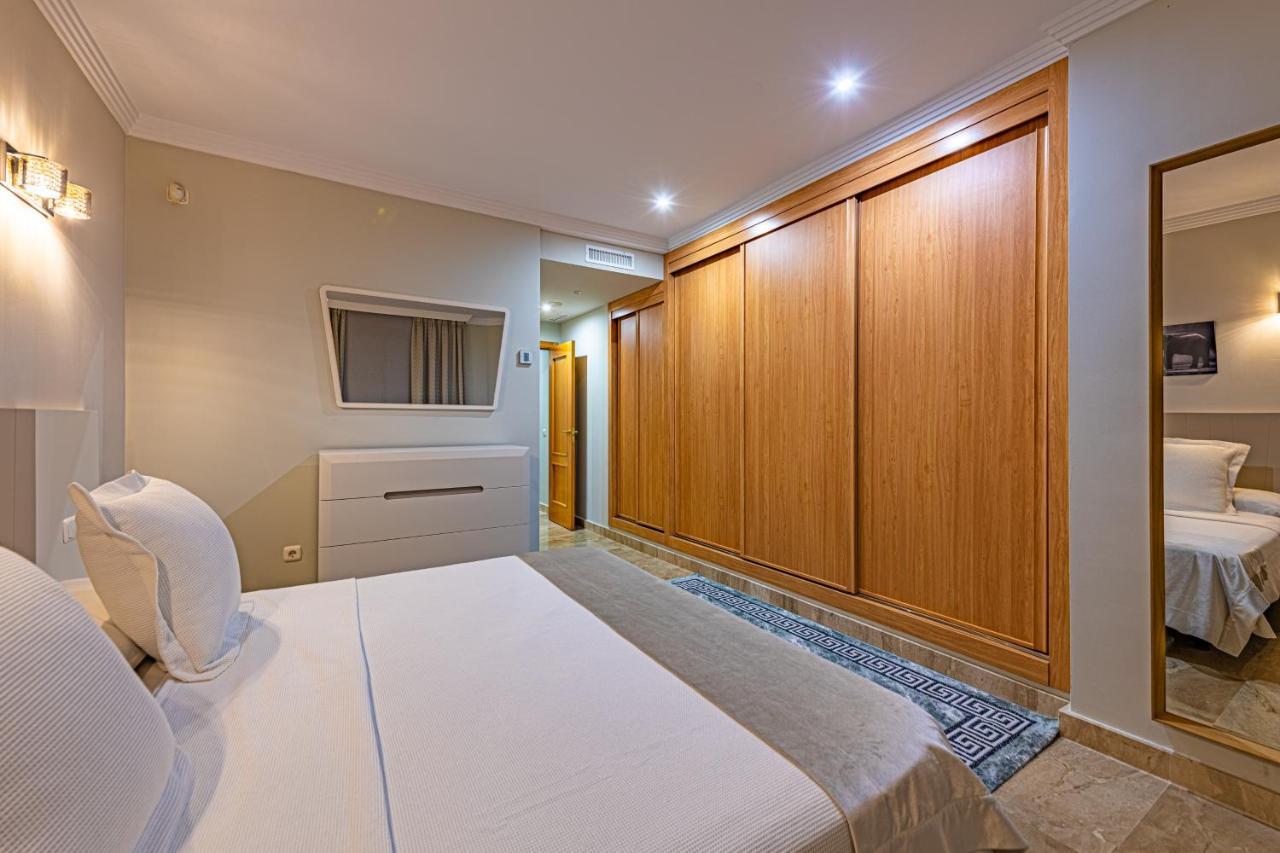 Marina Luxury Apartment Estepona Buitenkant foto