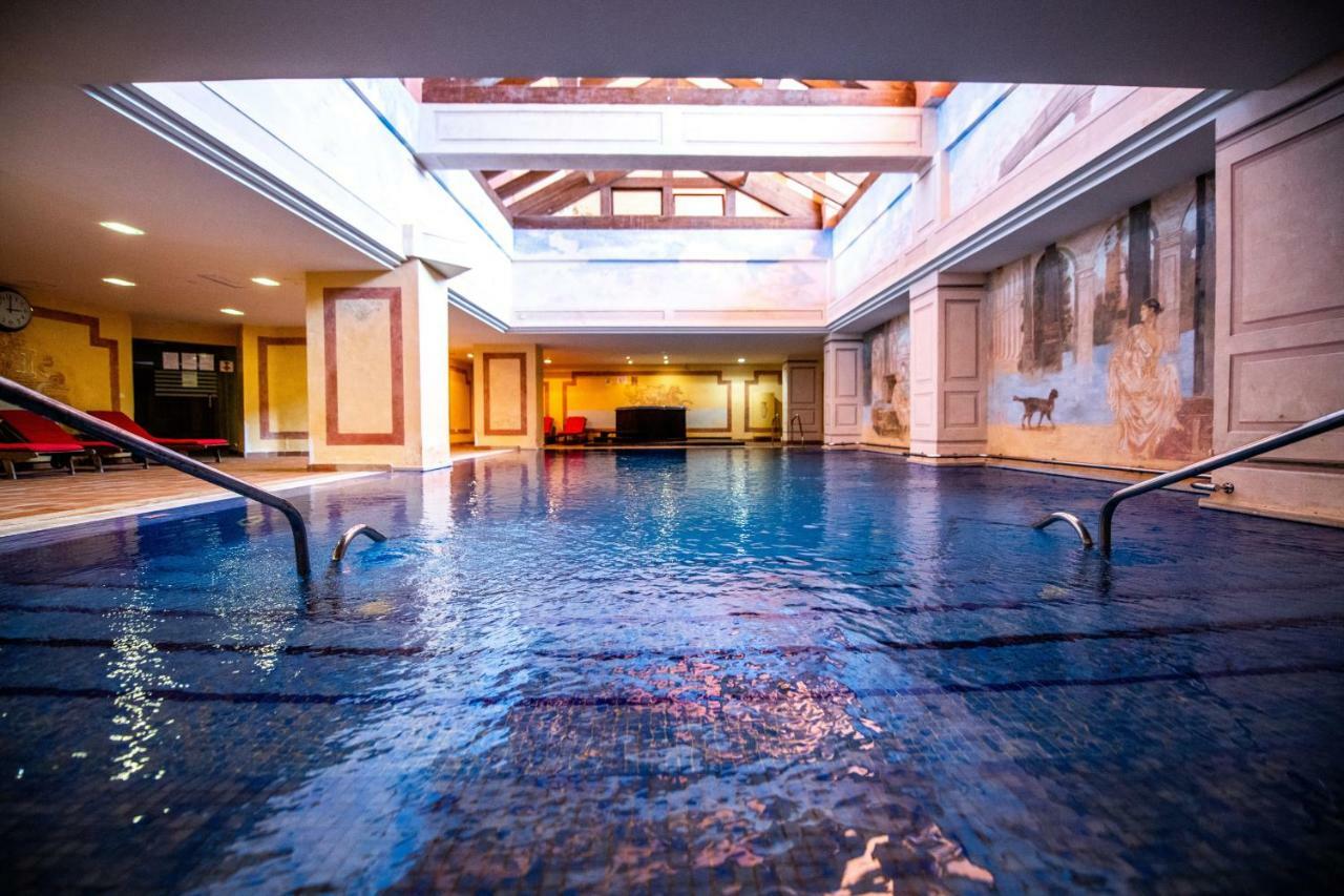 Marina Luxury Apartment Estepona Buitenkant foto